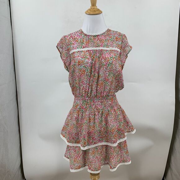 Q + A Cap Sleeve Smocked Mini Dress Womens S Small Ditsy Pink Floral Tiered Lace - Picture 2 of 10